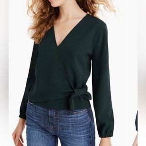 Madewell Texture & Thread Crepe Wrap Top size medium